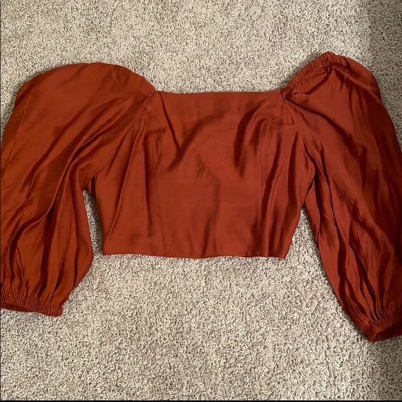 Backless Crop Top! - Picture 3 of 5